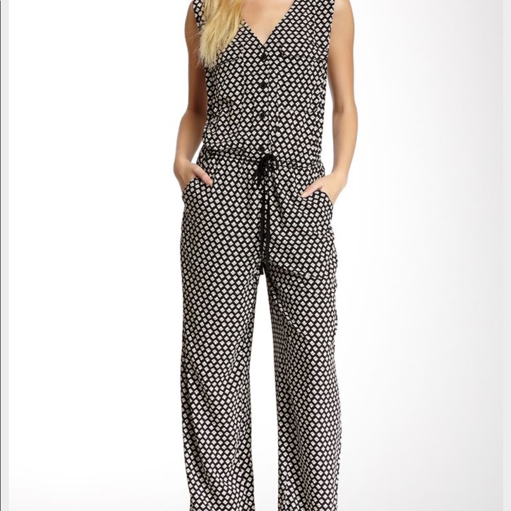 Nordstrom Max Studio Sleeveless Romper w/pockets L